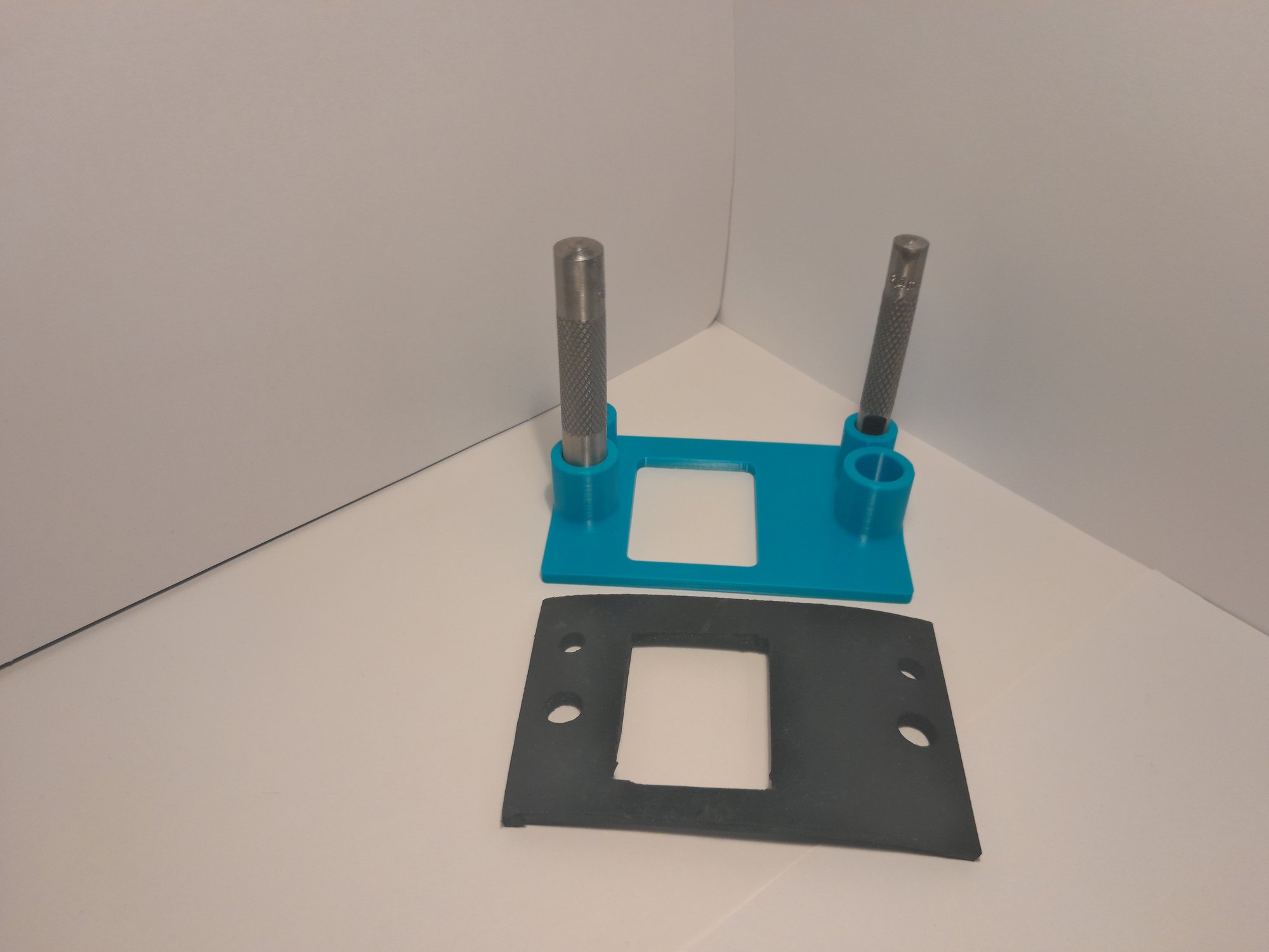 D4F-P16 Szablon do wycinania uszczelek (D4F-P2)