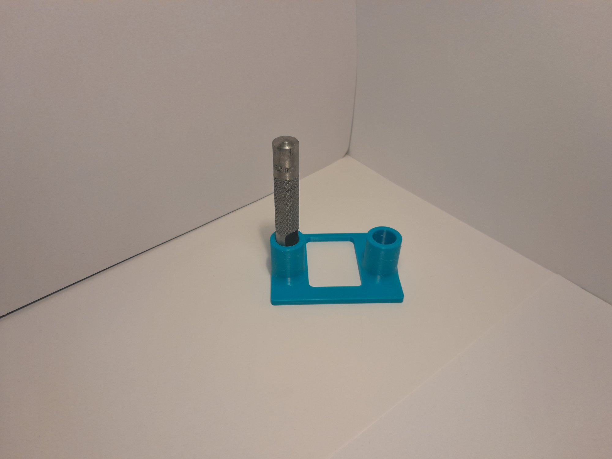 D4F-P17 Szablon do wycinania uszczelek (D4F-P1)