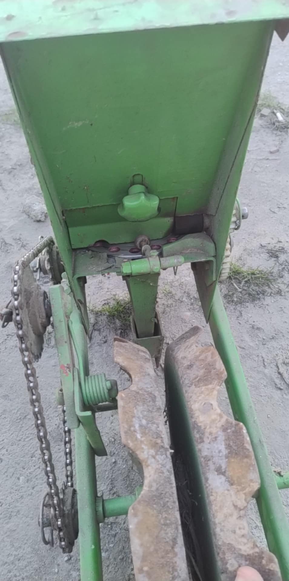 D4F-P10 Zamiennik tarczy wysiewającej - obrazek 8